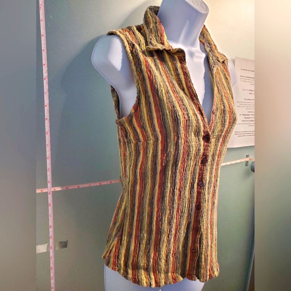 Ladies Large, Multi-Colored Striped, V-Neck Collar, Buttons, Tank Top, Stretchy